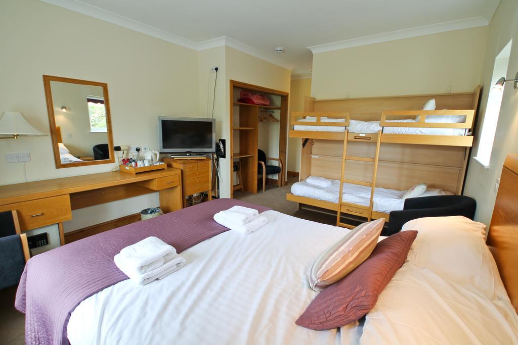 Llety Ceiro Guesthouse อาเบอรีสวิท ภายนอก รูปภาพ